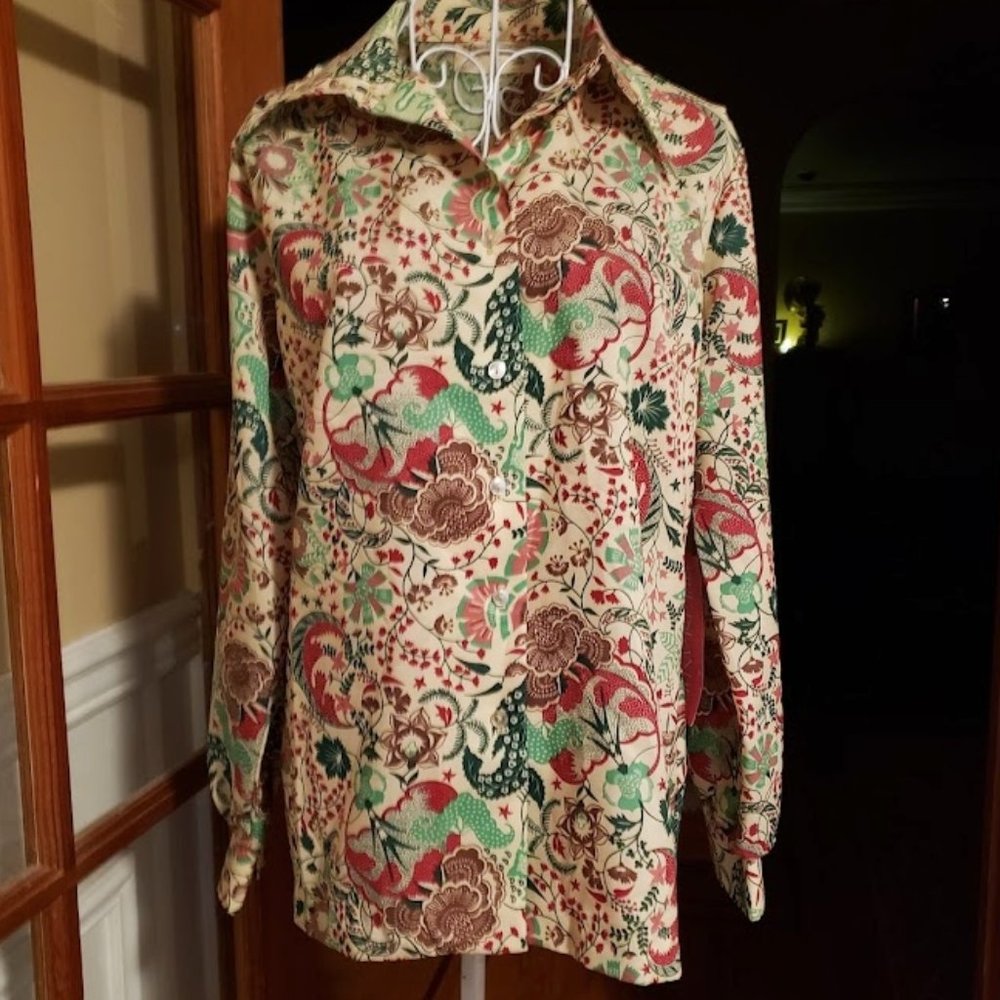 NWT Fire Islander sz 12 / 14 button up blouse